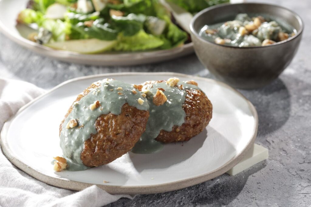 COOK at HOME - Μπιφτέκια με σος ροκφόρ